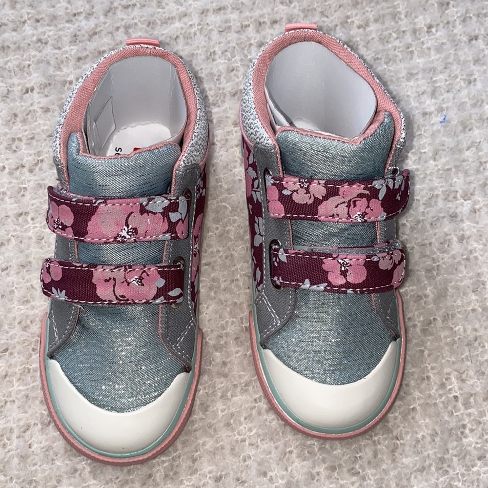 NWT SEE KAI RUN KYA MINT FLORAL